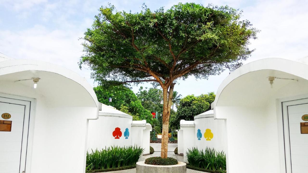 Resor The Highland Park Bogor