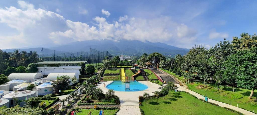 Resor The Highland Park 3*
