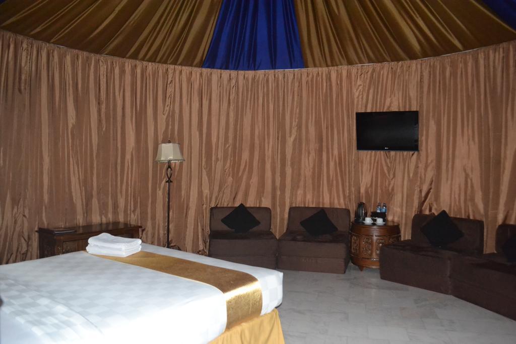 Resor The Highland Park Bogor
